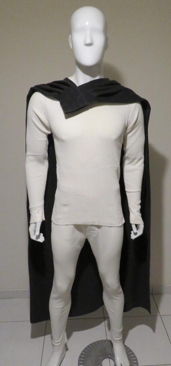 Din Djarin Cape - The Mandalorian - Star Wars - Costume Prop Replica - Image 2